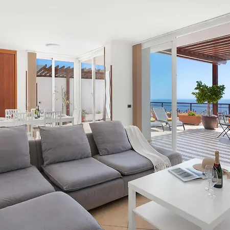 Obsidian Bentayga Tatil Evi