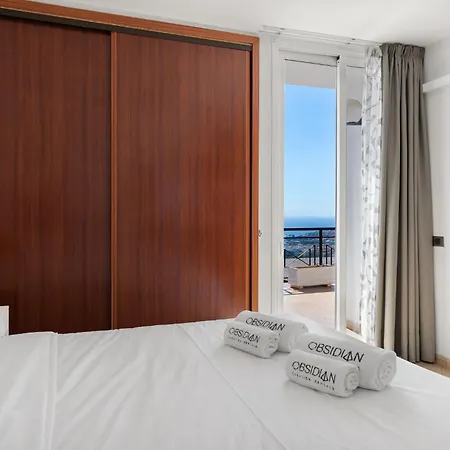 Obsidian Bentayga Holiday home *