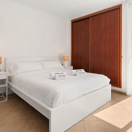 Obsidian Bentayga Адехе