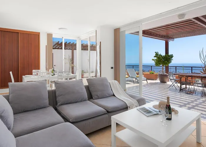 Obsidian Bentayga Prázdninový dům